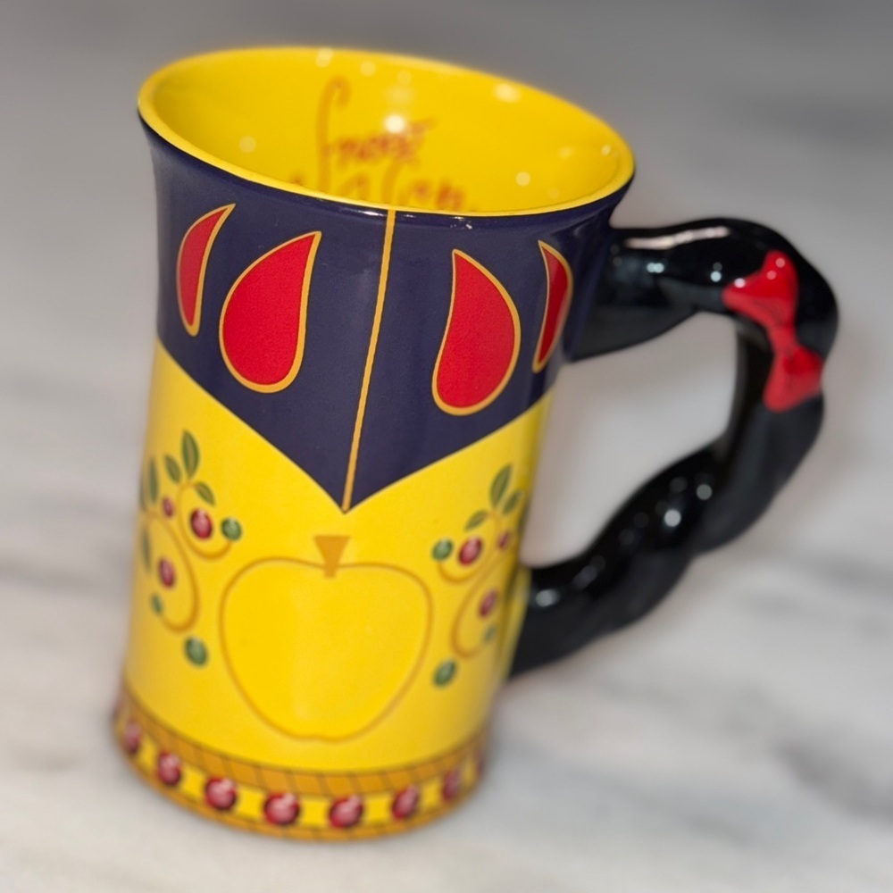 Disney Parks Snow White Coffee Mug Tea Cup Dress Braid Ceramic Red